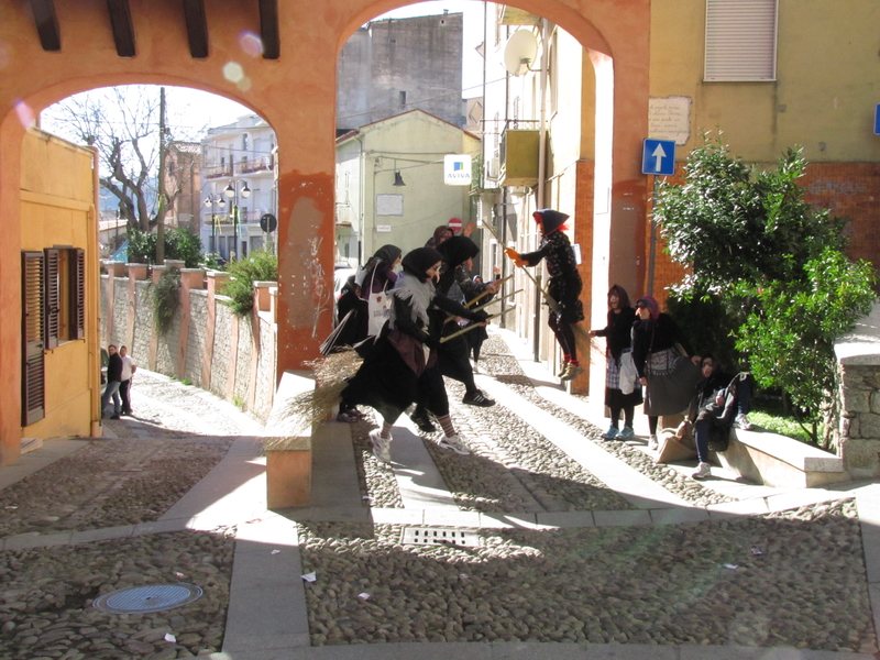 Clicca per vedere l'immagine alla massima grandezza